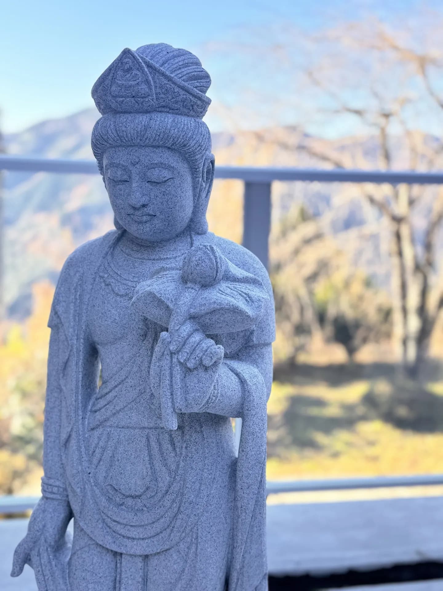 洗浄金鶏観音菩薩